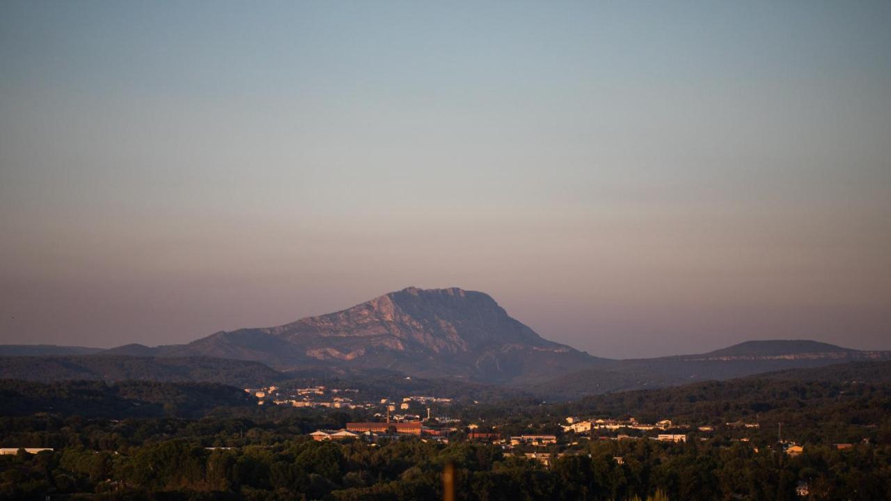 Thecamp Hotel & Lodges - Aix En Provence Aix-en-Provence Buitenkant foto